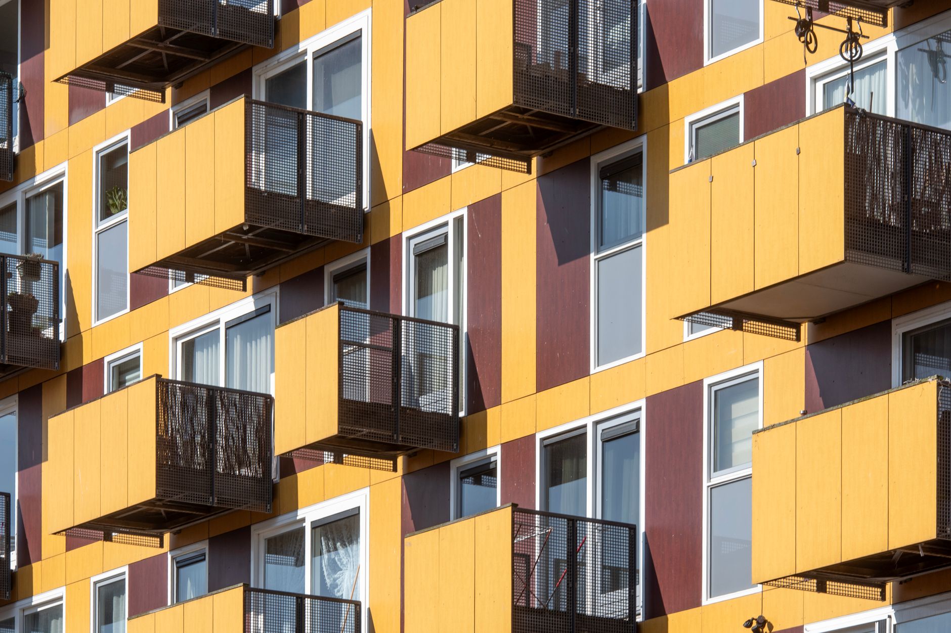 Facade contemporaine avec bardage geometrique